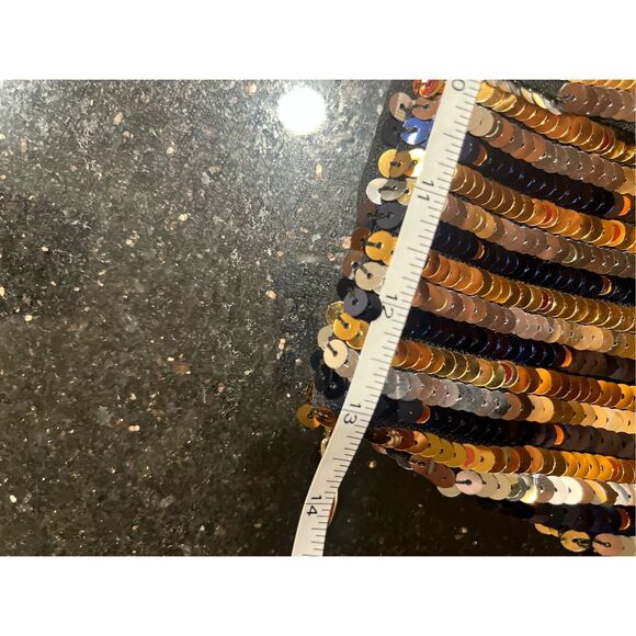 Elliatt Oratorio Crop Top & Mini Skirt Set in Black/Gold Sequin size S - Picture 9 of 11